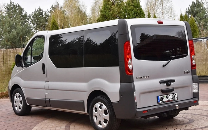 Renault Trafic cena 48400 przebieg: 184000, rok produkcji 2011 z Suwałki małe 781